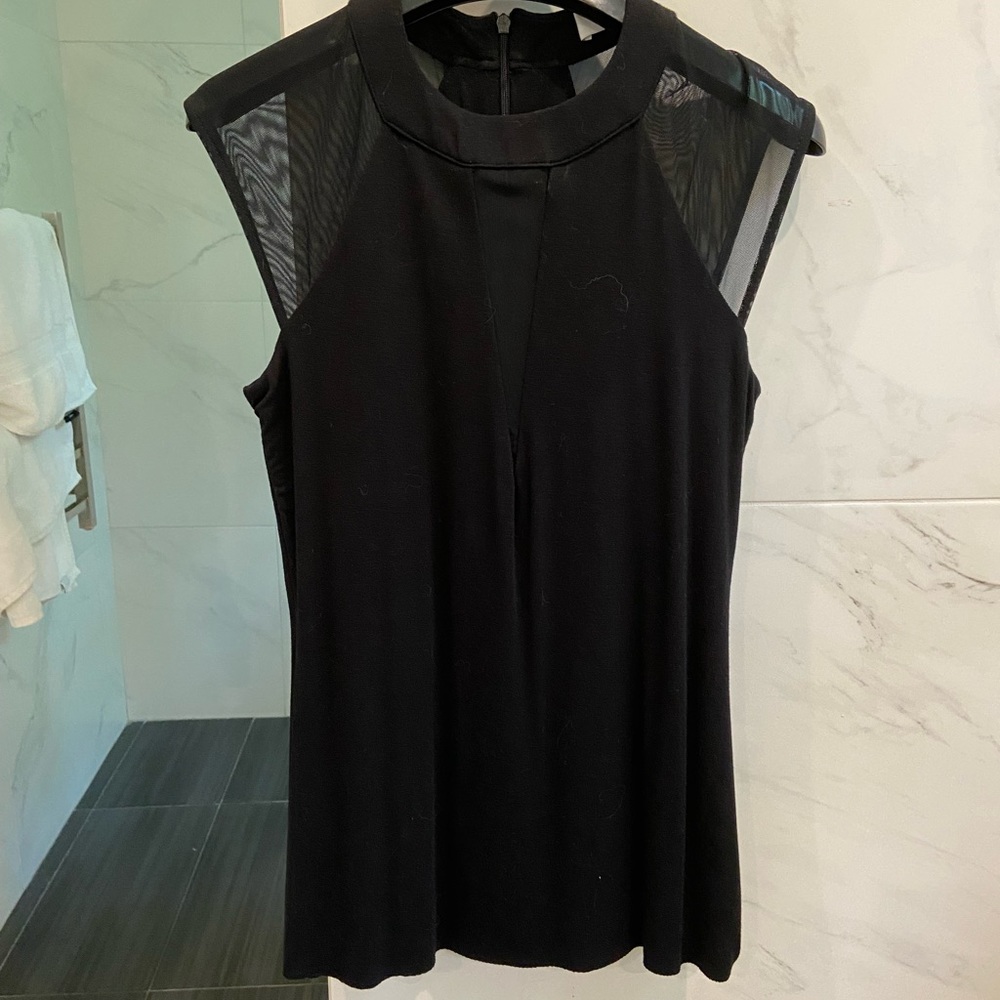 Bailey 44 Mesh insert top (MEDIUM)
